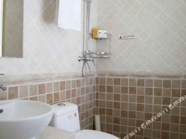 Пекин: Super 8 Hotel (Beijing South Railway Station Yongdingmen Outer Street)