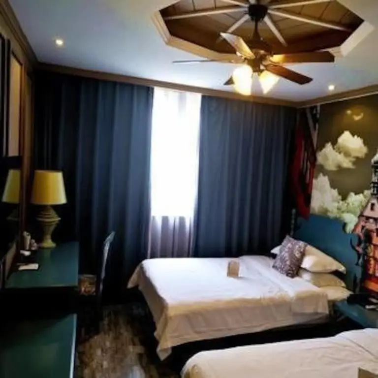 Кайфын: Sansejin Theme Hotel