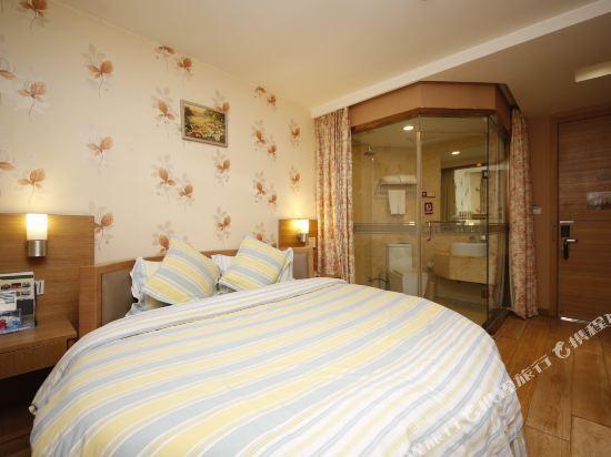 Даньдун: Jiatai Chain Business Hotel (Dandong Yalu River Duanqiao)