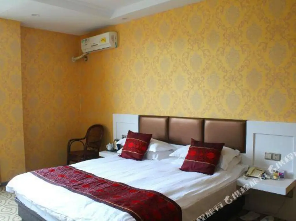 Нинбо: Hefeng Fashion Business Hotel