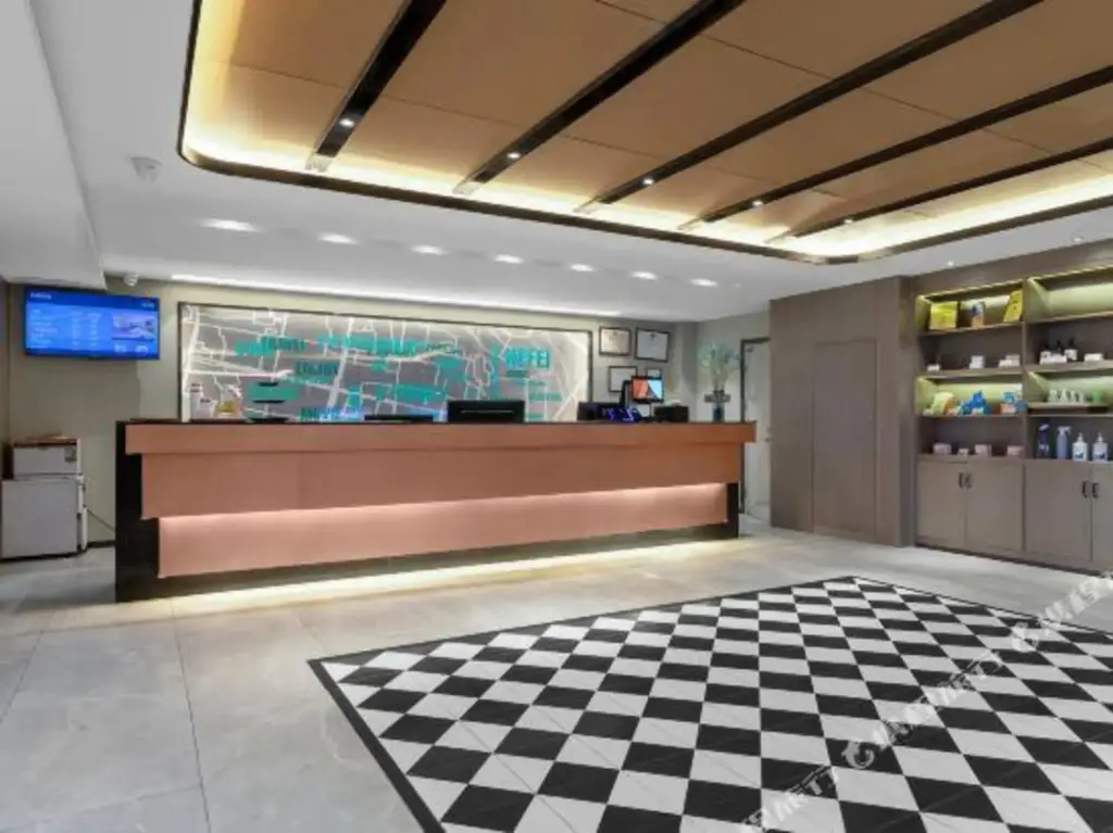 Хэфэй: Earl Family Hotel (Huaihe Road Pedestrian Street Xiaoyaojin)
