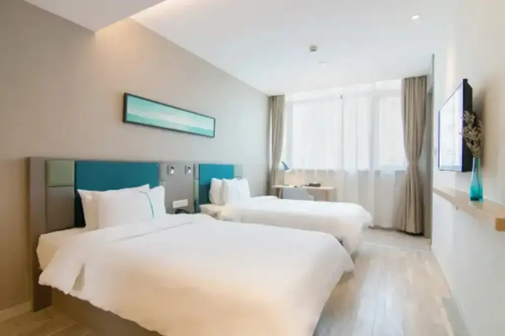 Шанхай: Homeinn Selected Hotel (Shanghai East China Normal University Wujing)