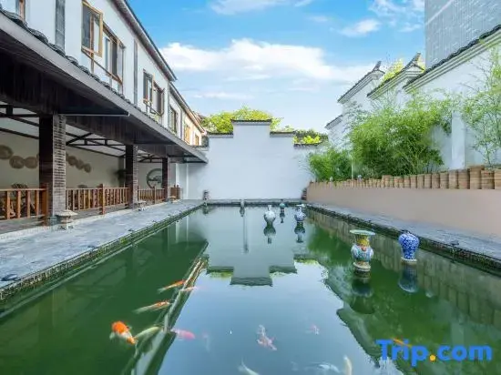 Цзиндэчжэнь: Taoshe Resort Hotel (People's Square Taoyangli Scenic Area Branch)
