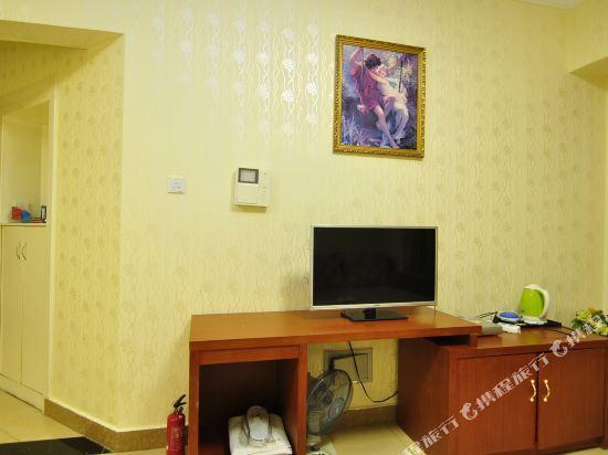 Куньмин: The British Hotel Chain (Kunming Meijing Xincheng)