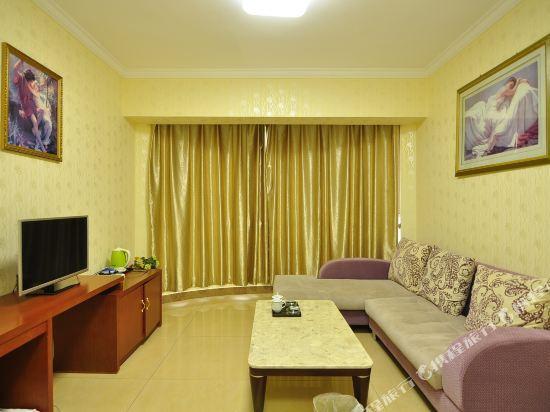 Куньмин: The British Hotel Chain (Kunming Meijing Xincheng)