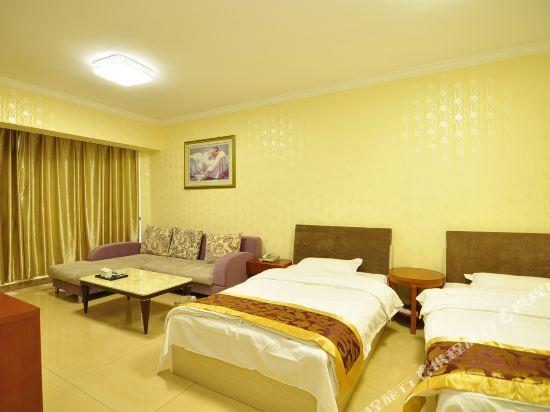 Куньмин: The British Hotel Chain (Kunming Meijing Xincheng)