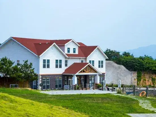 Жичжао: Memedee Manor Homestay