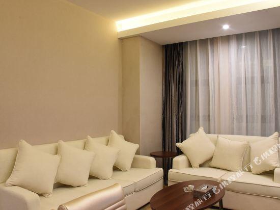 Цзуньи: Daoqiao Hotel