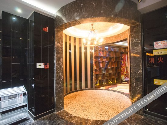 Хучжоу: Tuke Zhongguo Hotel(Huzhou Binhe Road Times Square store)