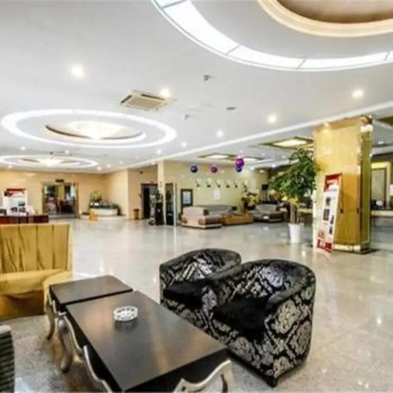 Циньхуандао: James Joyce Coffetel Hotel (Qinhuangdao Development Zone Yanshan University)