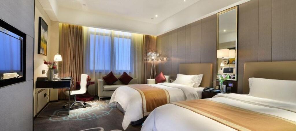 Чжэнчжоу: Baili Hotel