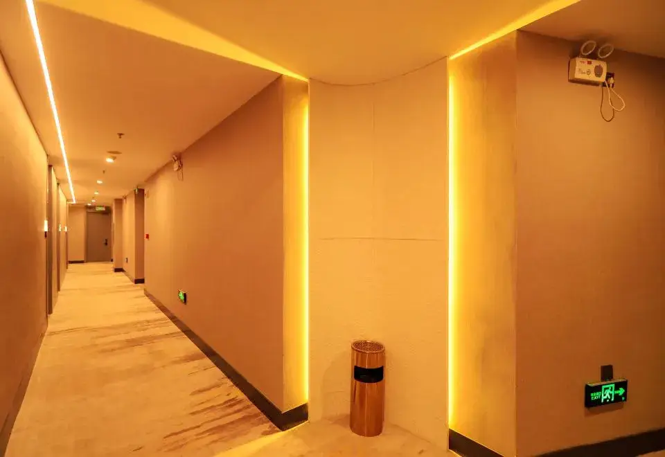 Provence Garden Hotel (Wuhan Xinzhou Moore City) — фото 1
