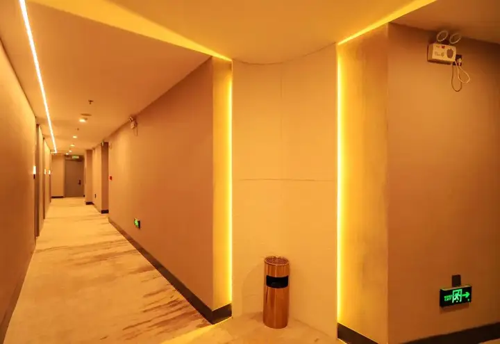 Ухань: Provence Garden Hotel (Wuhan Xinzhou Moore City)