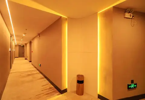 Provence Garden Hotel (Wuhan Xinzhou Moore City) — фото 1