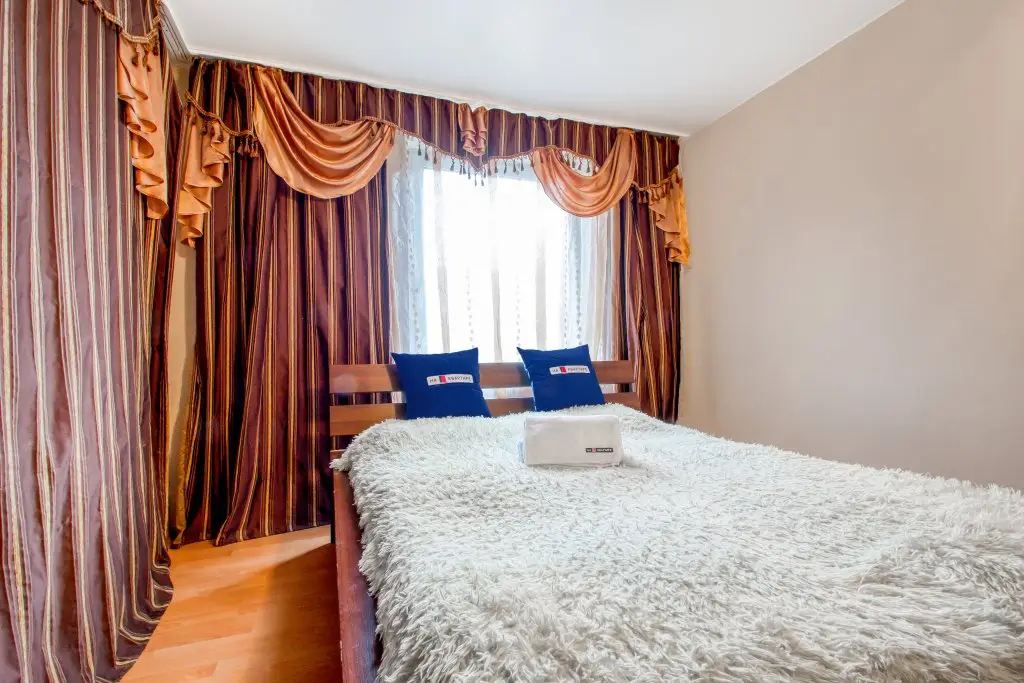 Москва: The Seasons na Nagornoy Apartment