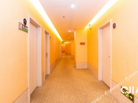 Шиянь: Tianshun Kaixuan Business Hotel