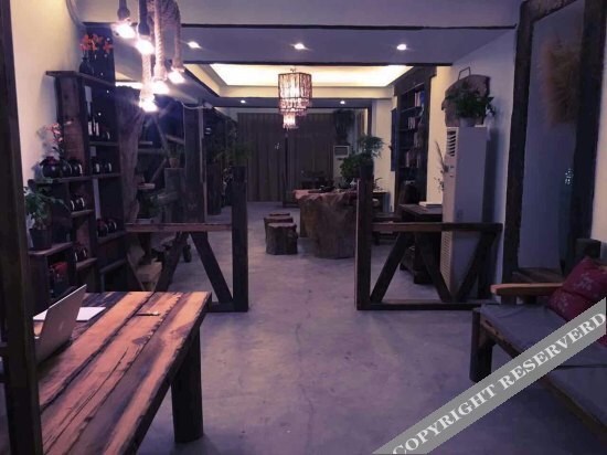 Шэньчжэнь: Alu Guya Seaview Hostel