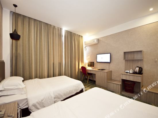 Fuzhou Golden Lily Hotel — фото 1