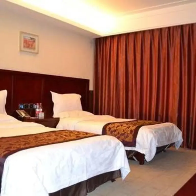 Янцюань: Century Longding International Hotel