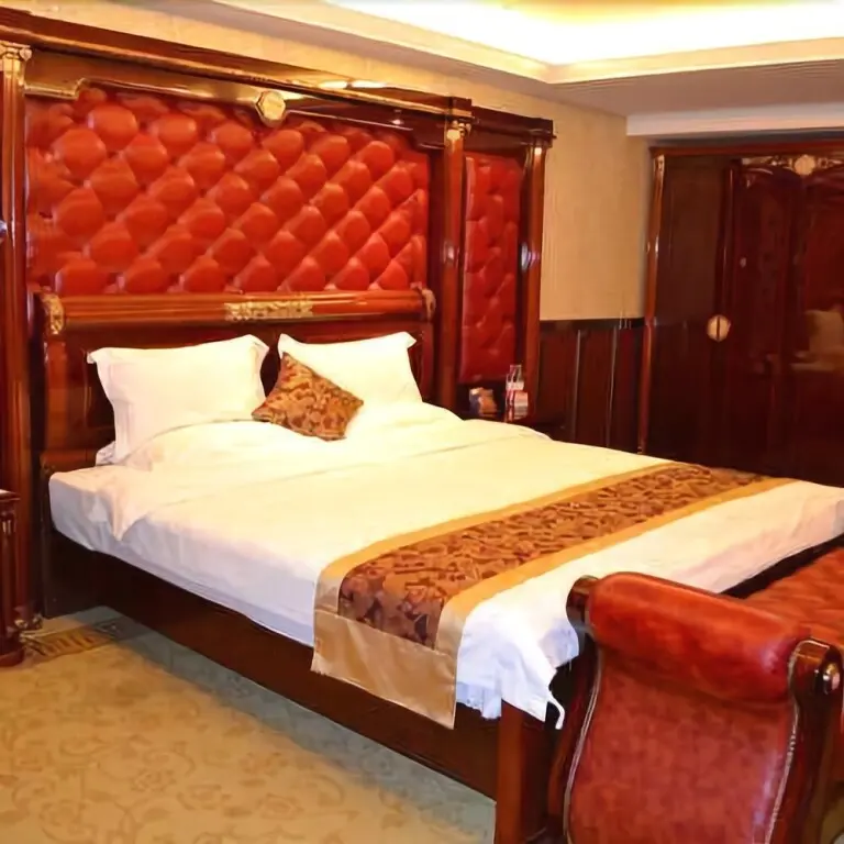 Янцюань: Century Longding International Hotel