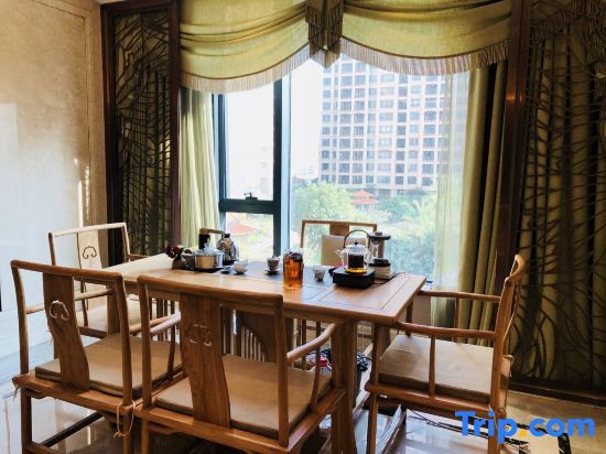 Чжаньцзян: Hua He International Hotel
