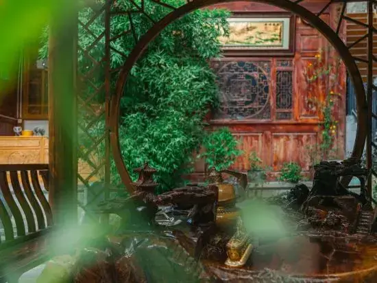Шангри-Ла: Mechari Hotel (Shangri-La Ganden Sumtseling Monastery)