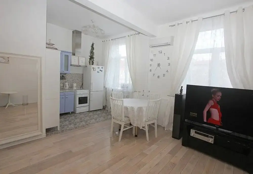 Москва: Улучшенные апартаменты «ApartLux Профсоюзная 24»
