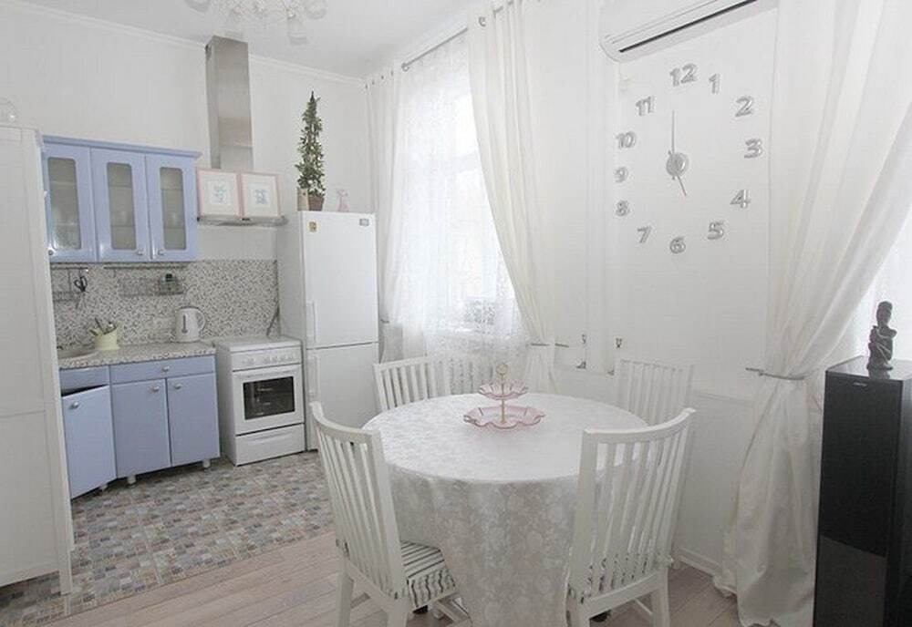 Москва: Улучшенные апартаменты «ApartLux Профсоюзная 24»