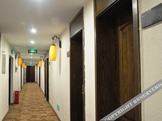 Гуанъюань: Shumen Inn Jiange Jianmenguan Hotel
