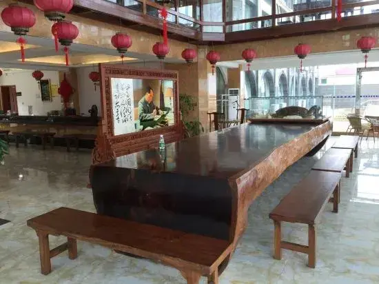 Чжаньцзян: Xinsha Beach Holiday Hotel