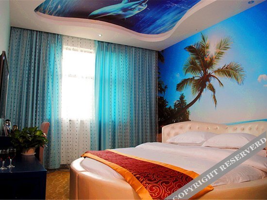 Кайфын: Zhongzhou Business Hotel