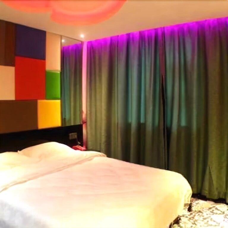 Шанхай: Pepple Motel