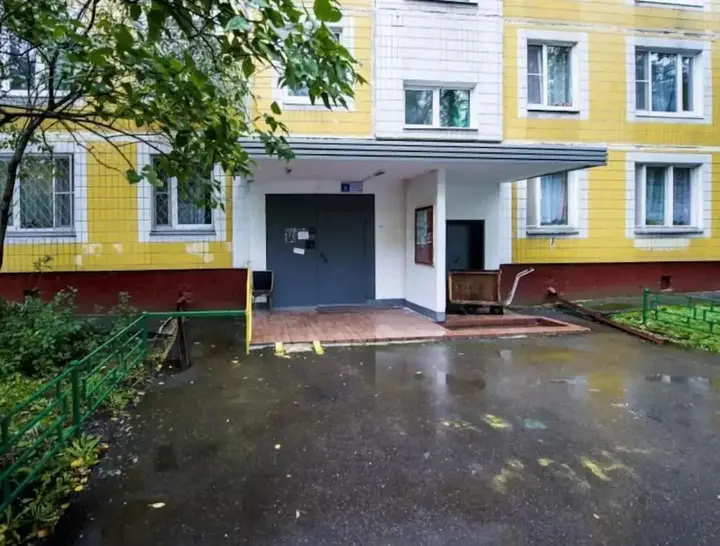 Москва: Апартаменты на Новоясеневском, 5