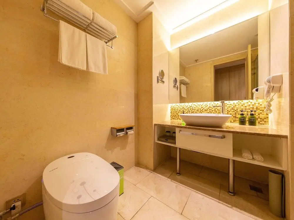 Наньтун: IBIS Styles NT Shimao Plz.