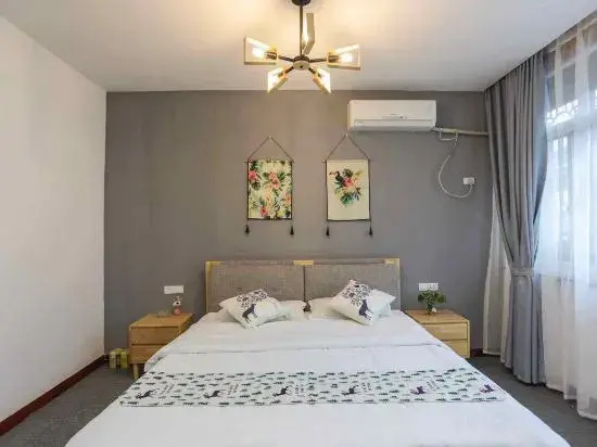 Цзясинь: Wuzhen Xiaocheng Love Hotel