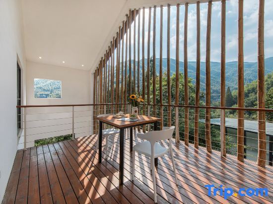 Хучжоу: Juesu Hot Spring Hostel