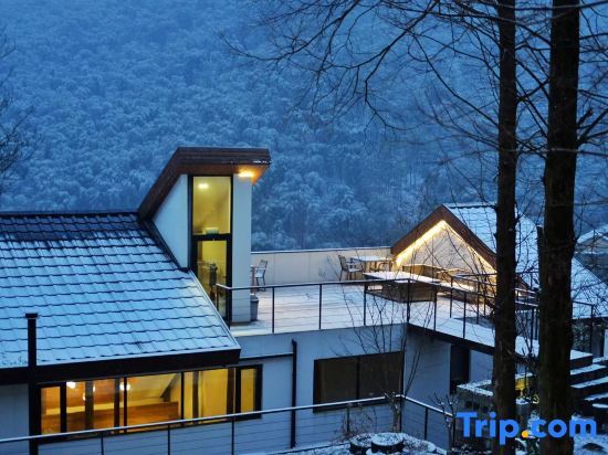 Хучжоу: Juesu Hot Spring Hostel