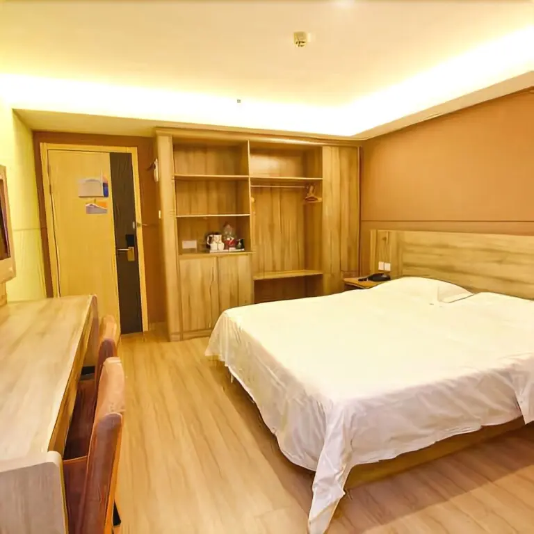 Сиань: Xian Jialili Hotel - Second Fengcheng Road library subway station