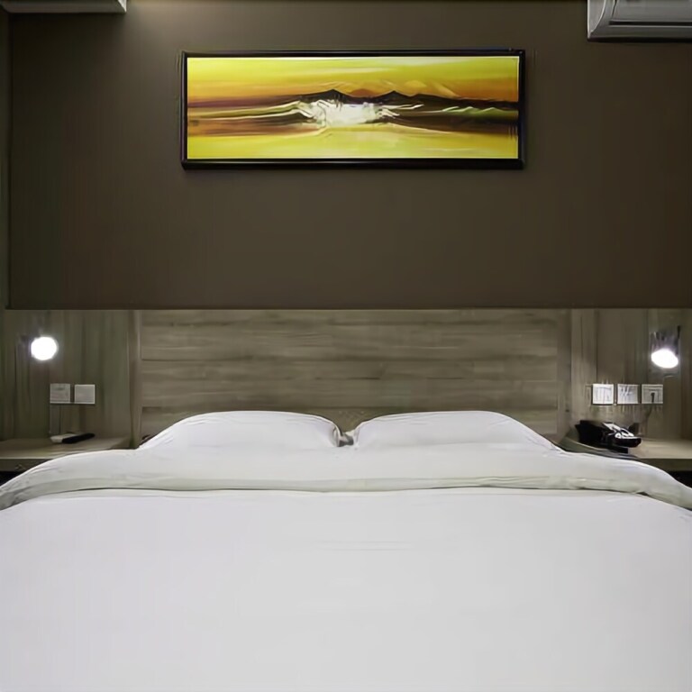 Сиань: Xian Jialili Hotel - Second Fengcheng Road library subway station