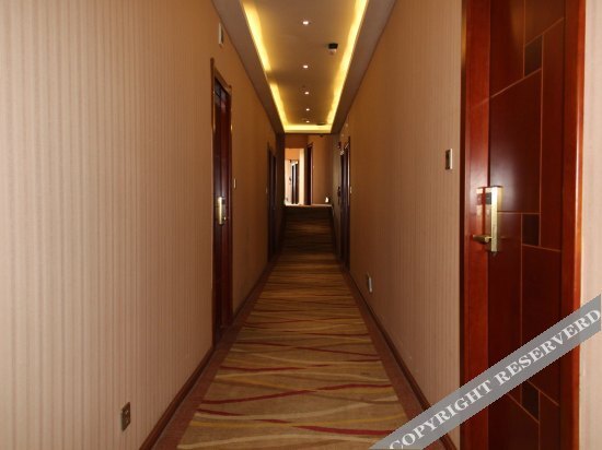 Куньмин: Yunyi Hotel