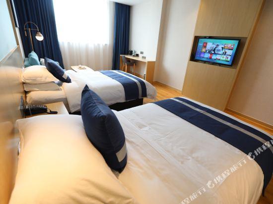 Шанхай: Jingfeng Hotel