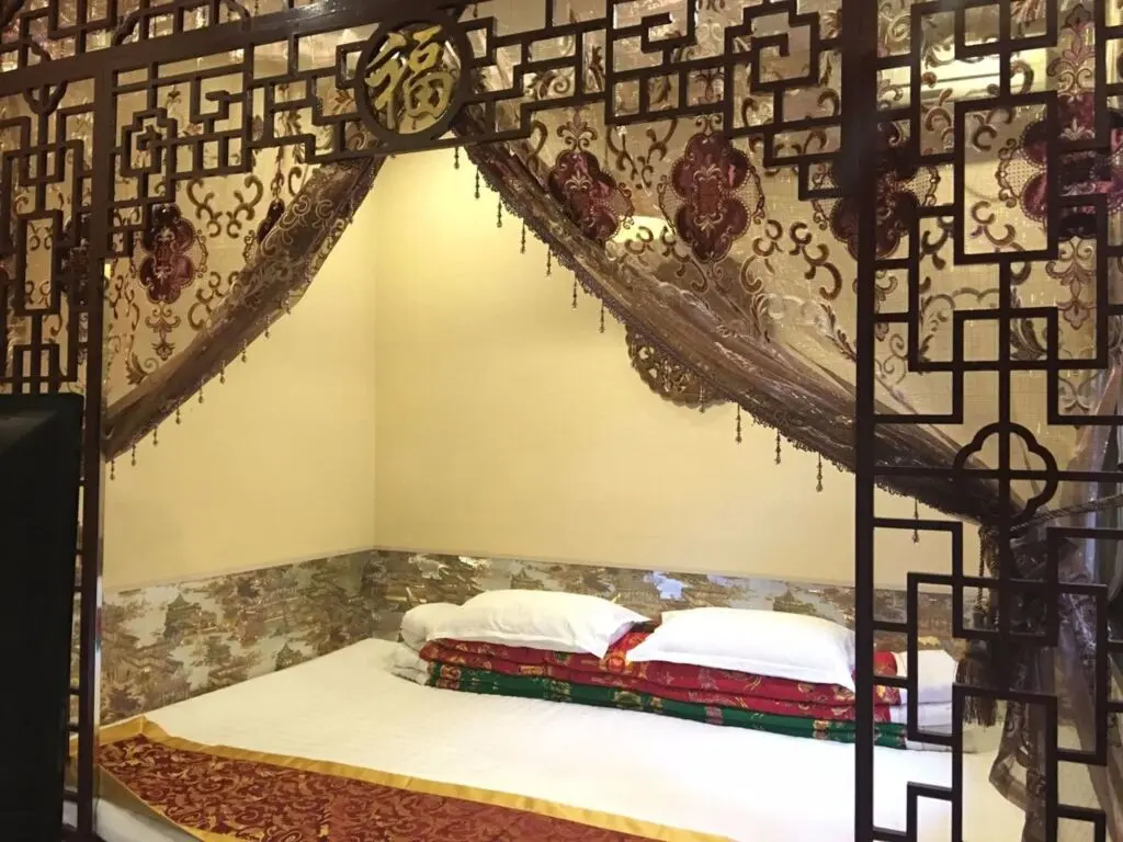 Цзиньчжун: Pingyao Hongyuyuan Inn