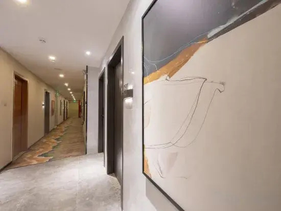 Шэньчжэнь: XiDi Hotel