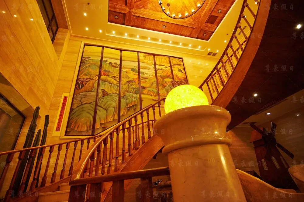 Dalian Zunhao Holiday Hotel — фото 1