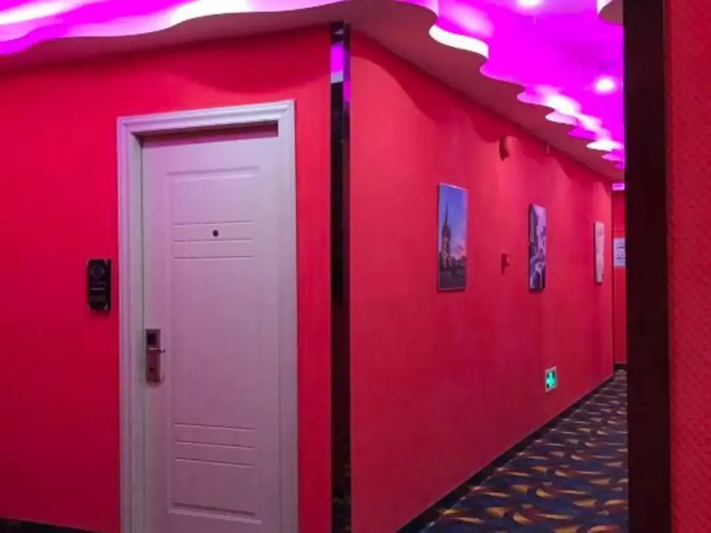 Шэньчжэнь: Jiawaijia Hotel (Shenzhen New City Plaza)
