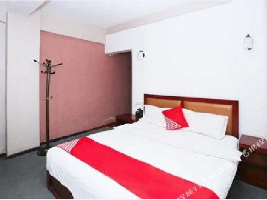 Куньмин: Peisheng Business Hotel