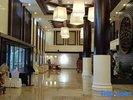 Ичунь: Wentang Hotel
