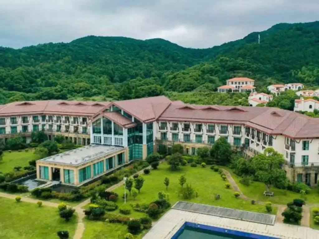 Чжоушань: Grand Barony Resort & Spa Daishan