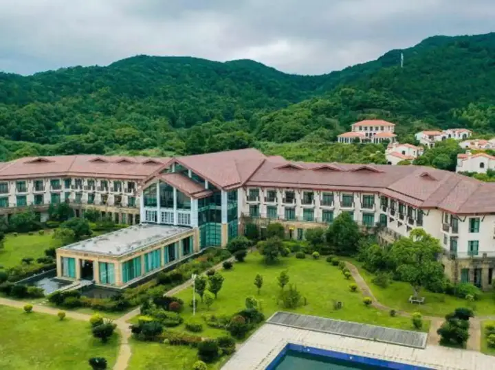 Чжоушань: Grand Barony Resort & Spa Daishan