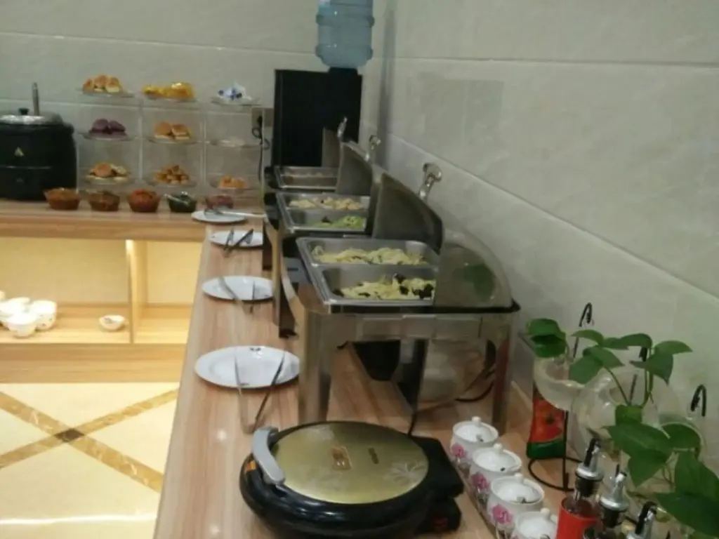 Наньтун: GreenTree Inn Nantong Rugao Zhongjiaomeilu City Express Hotel